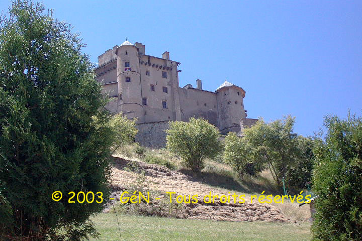 ChâteauQueyras