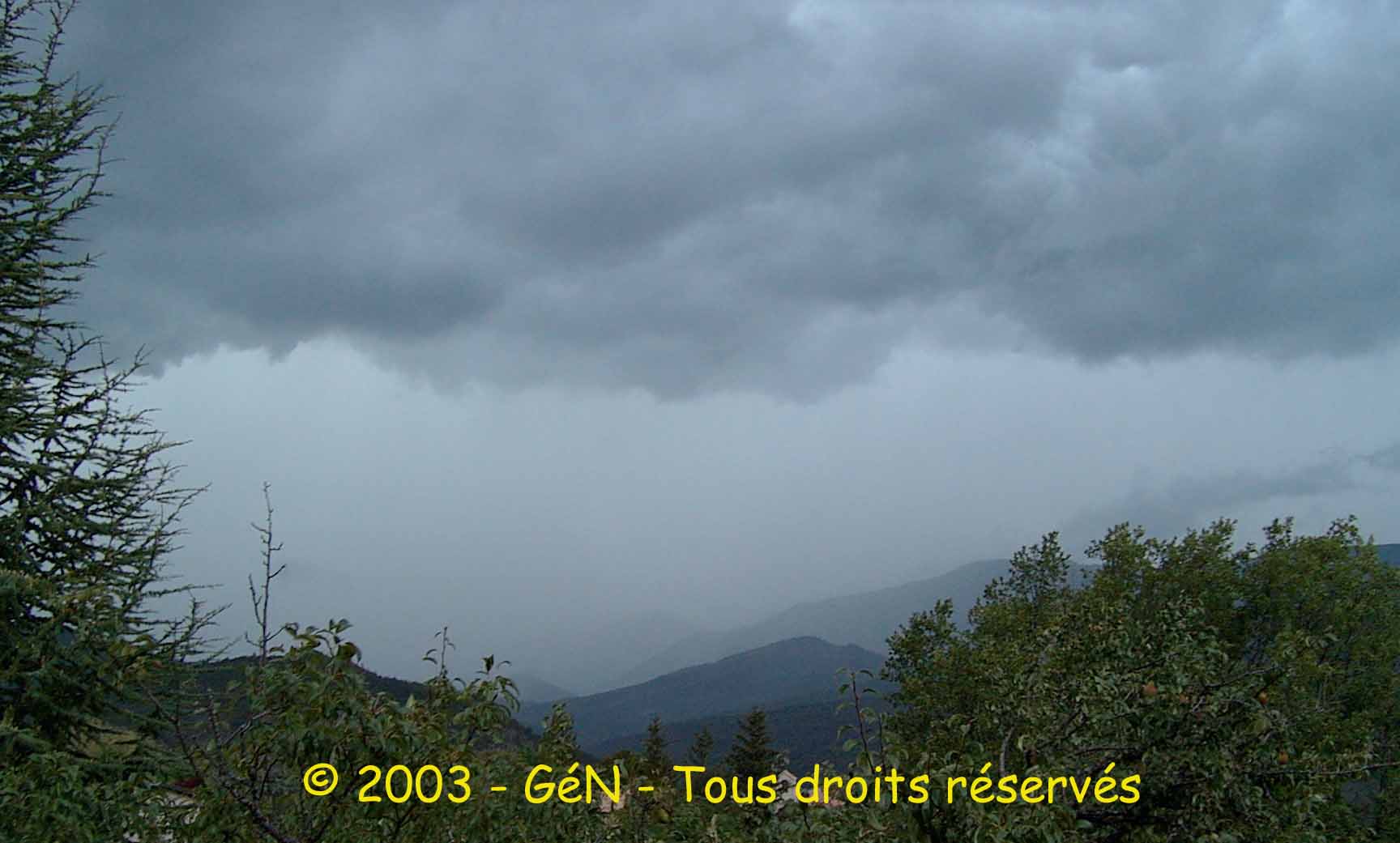 La Méouge sous un orage d'automne