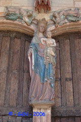 Sous la garde de la Vierge